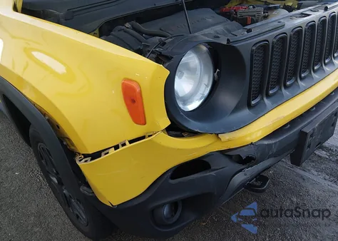 2018 Jeep Renegade Upland Edition 4X4 из США, поврежденный, VIN ZACCJBAB4JPH72079